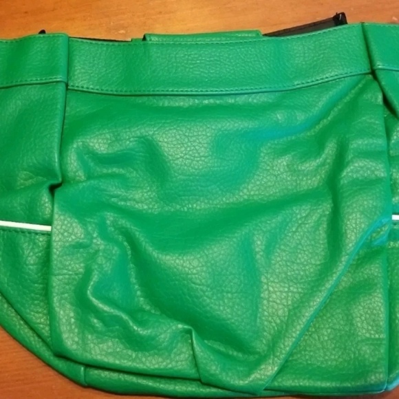New miche shell. Judith green - Picture 2 of 2